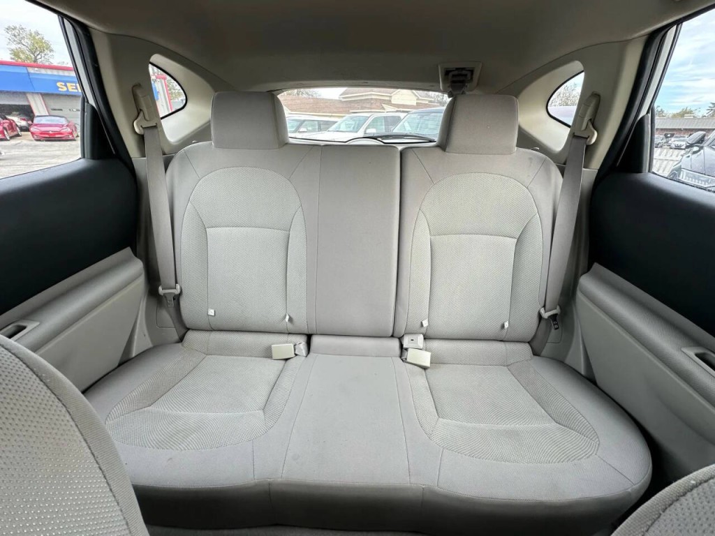 2012 Nissan Rogue Image 16