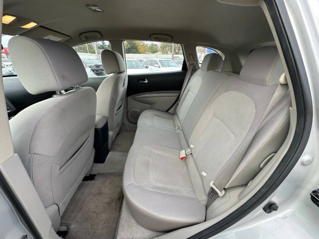 2012 Nissan Rogue Image 17