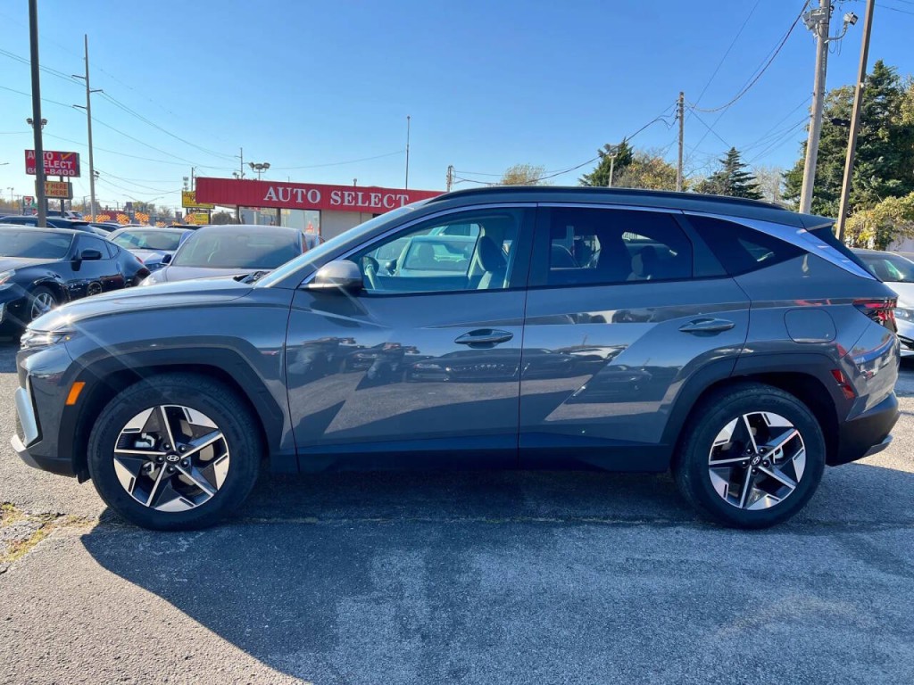 2025 Hyundai Tucson Image 2