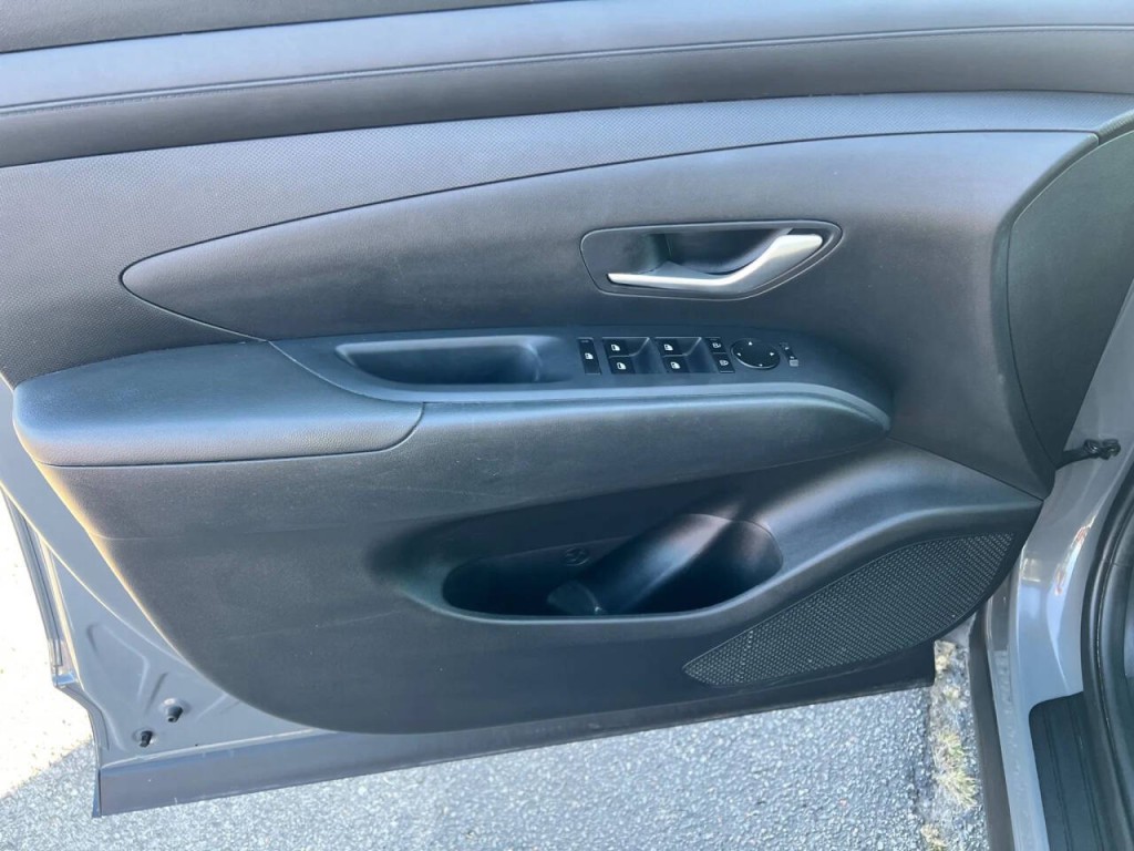 2025 Hyundai Tucson Image 8