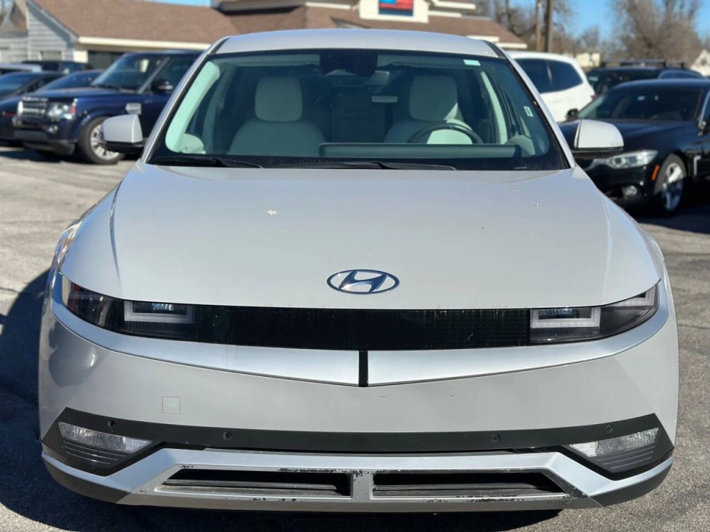 2023 Hyundai Ioniq 5 Image 3