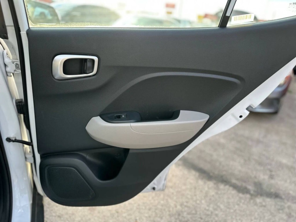 2024 Hyundai Venue Image 23