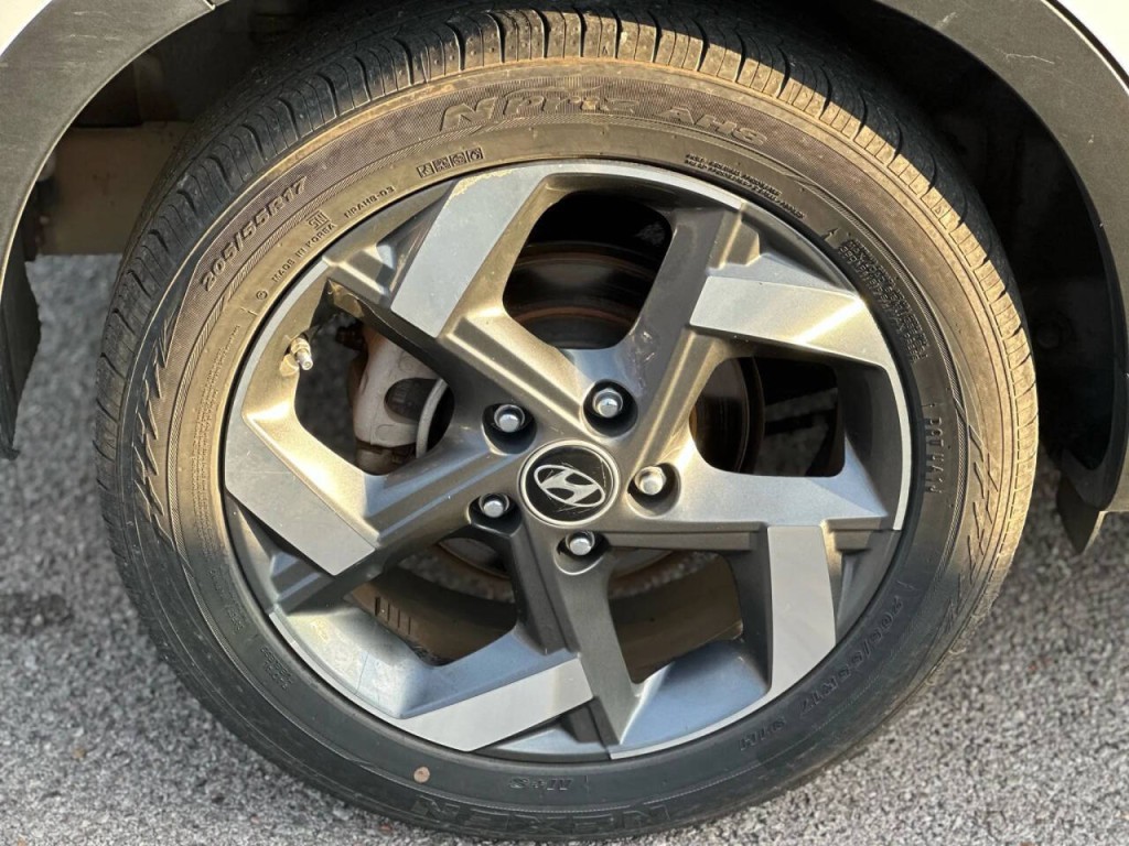 2024 Hyundai Venue Image 24