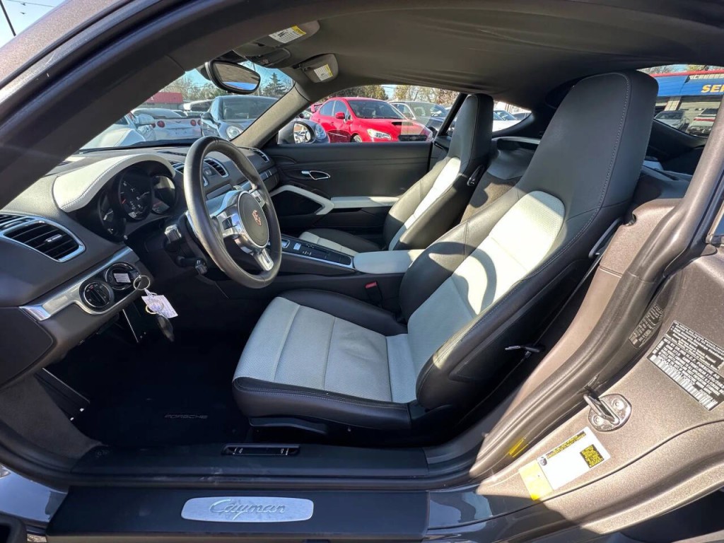 2014 Porsche Cayman Image 11