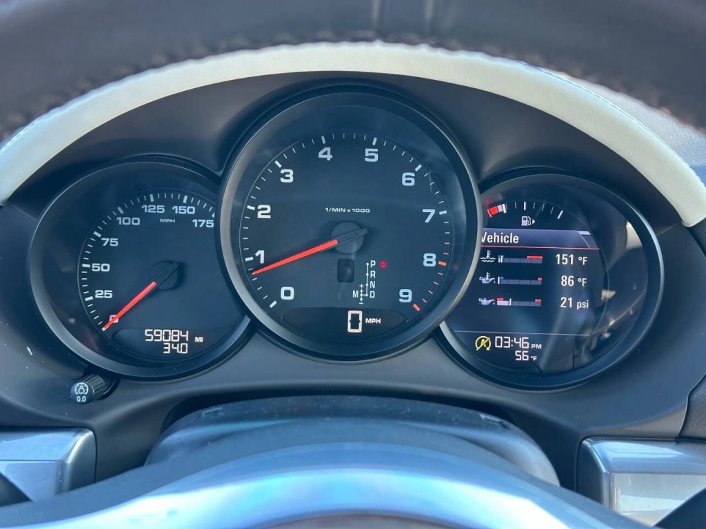 2014 Porsche Cayman Image 34