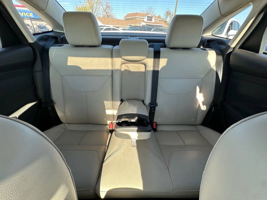 2017 Ford Focus Image 16