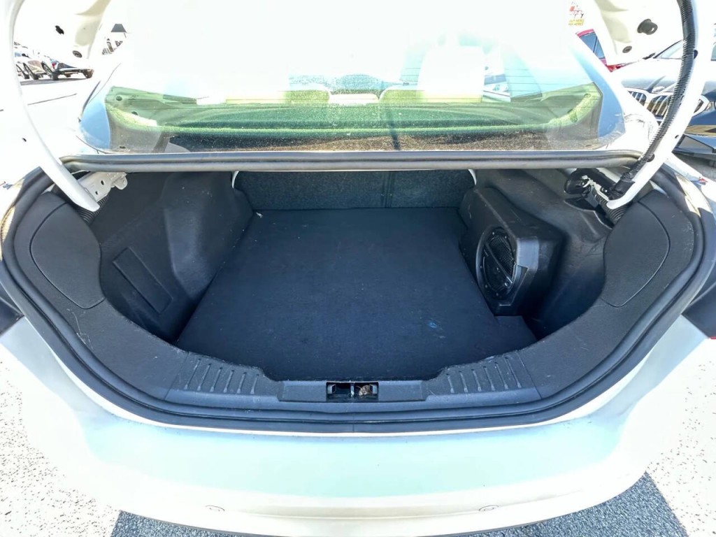 2017 Ford Focus Image 18