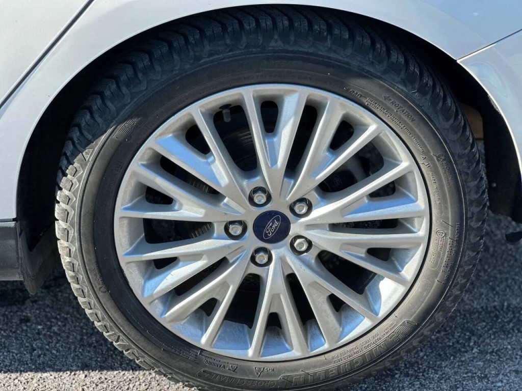2017 Ford Focus Image 25
