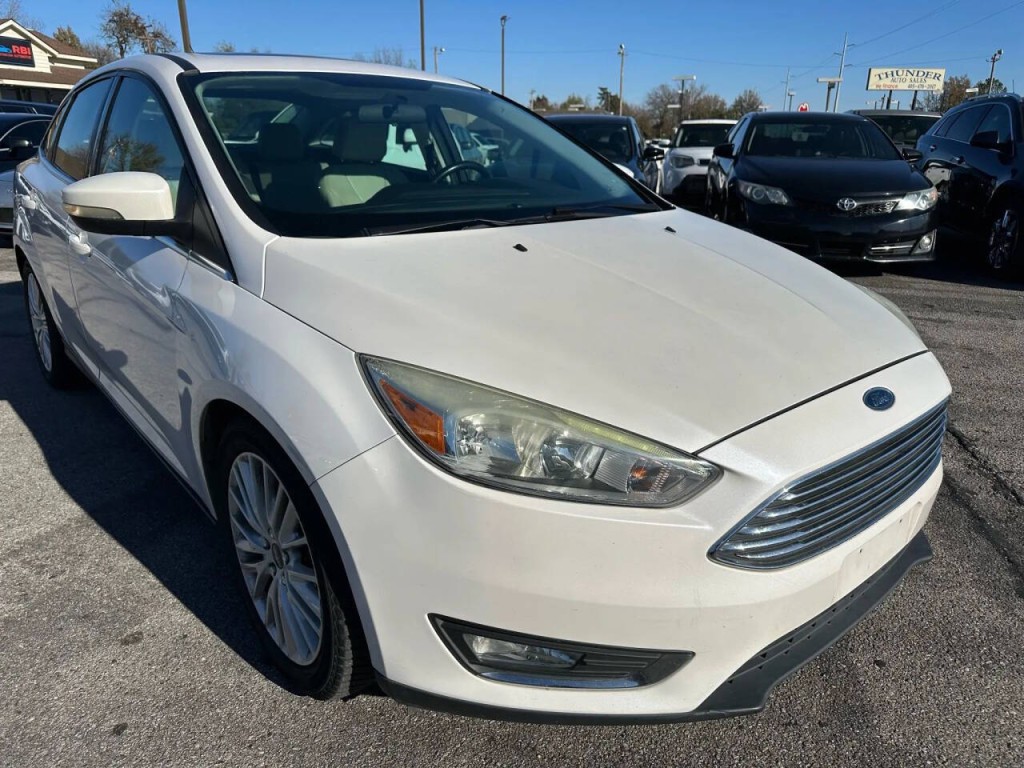 2017 Ford Focus Image 29