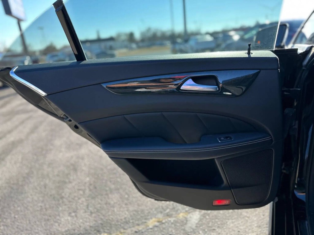 2016 Mercedes-Benz CLS-Class Image 19
