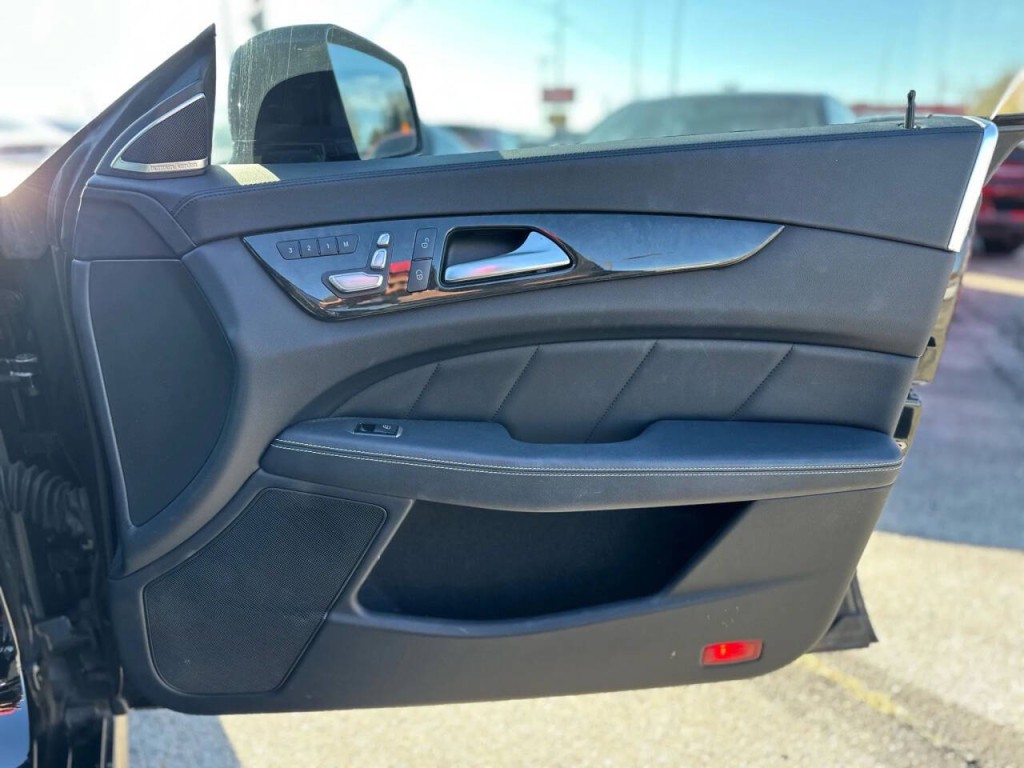 2016 Mercedes-Benz CLS-Class Image 20