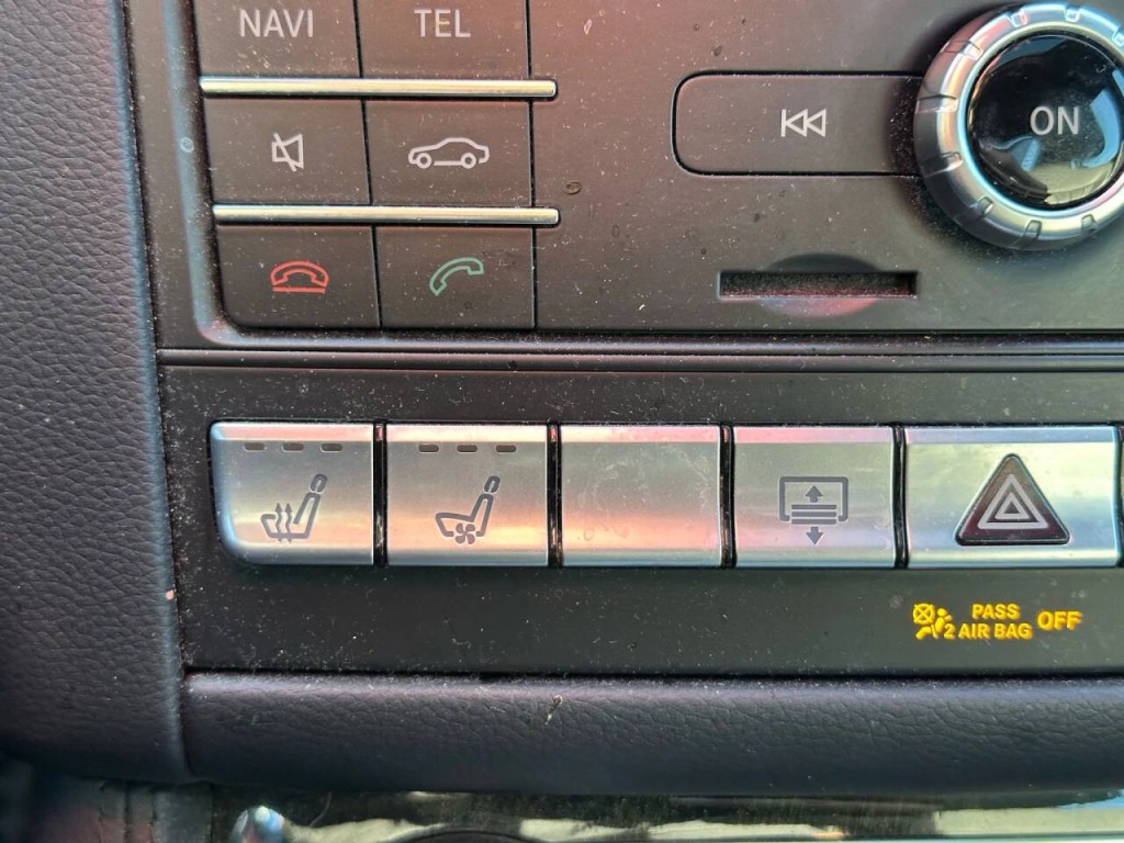 2016 Mercedes-Benz CLS-Class Image 36