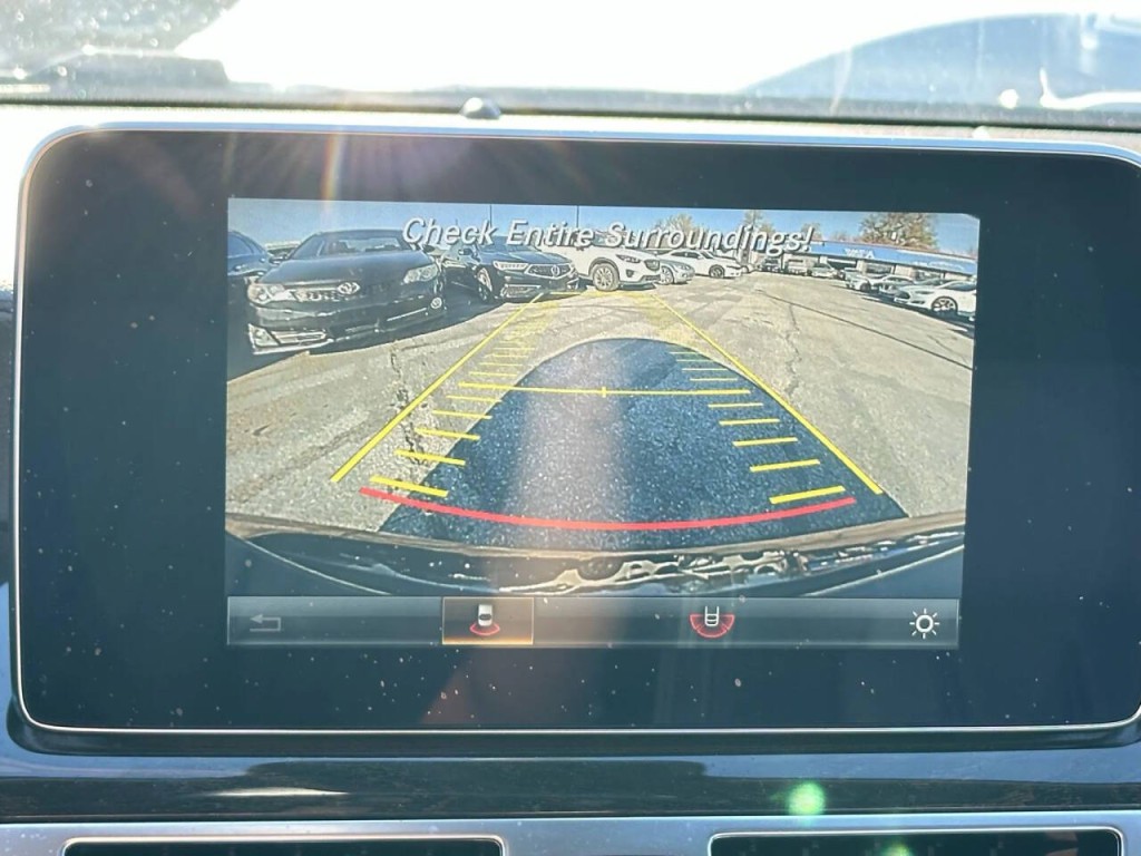 2016 Mercedes-Benz CLS-Class Image 39