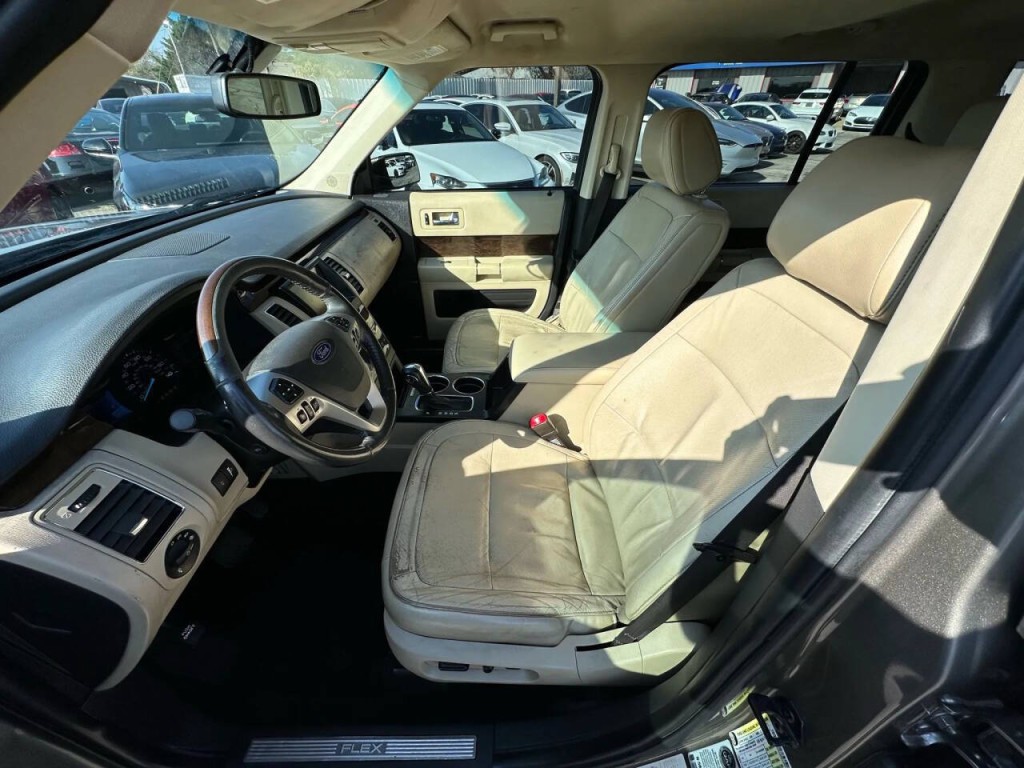 2013 Ford Flex Image 10