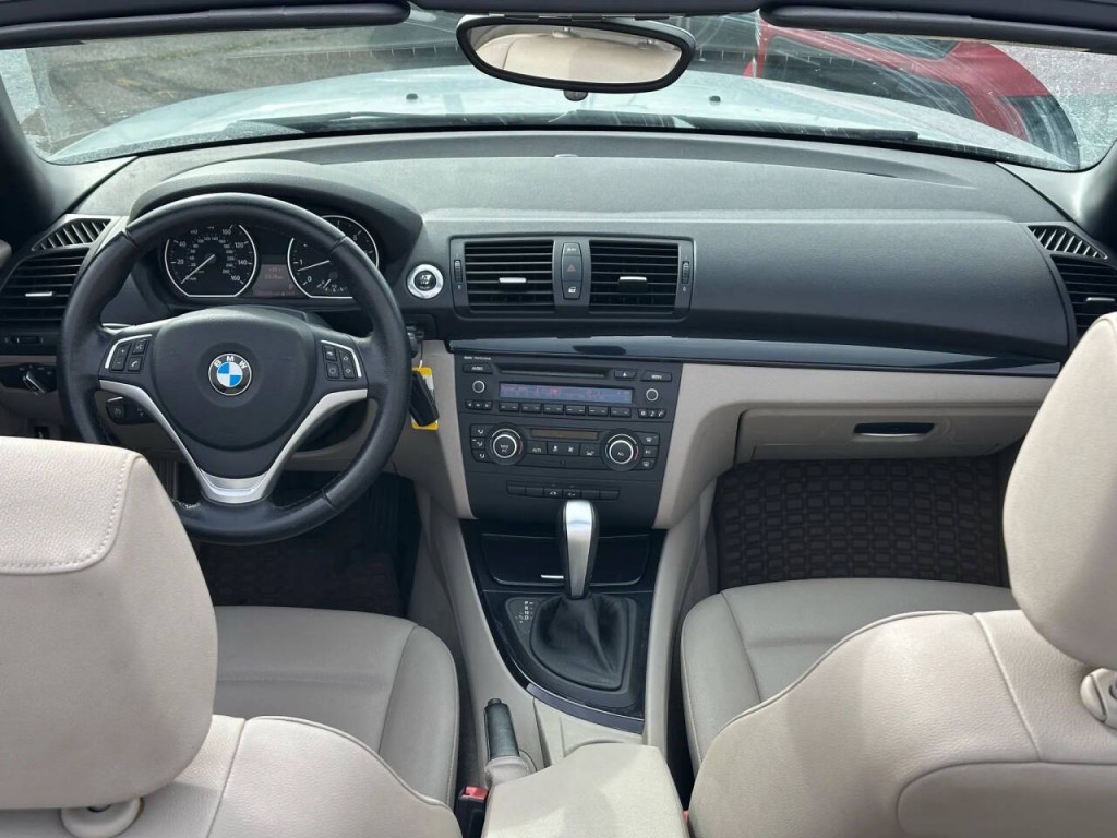 2013 BMW 1 Series Image 21