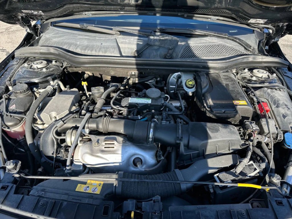 2016 Mercedes-Benz GLA-Class Image 18