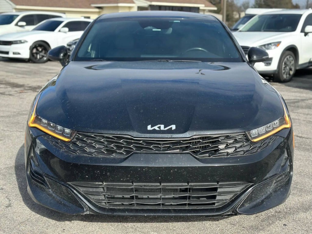 2022 Kia K5 Image 3