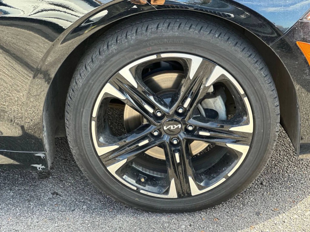 2022 Kia K5 Image 23