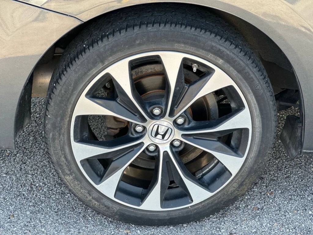 2013 Honda Civic Image 16