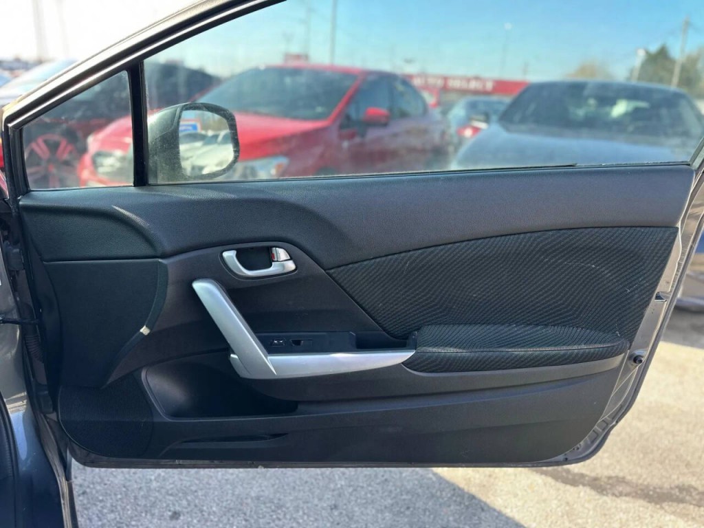 2013 Honda Civic Image 20