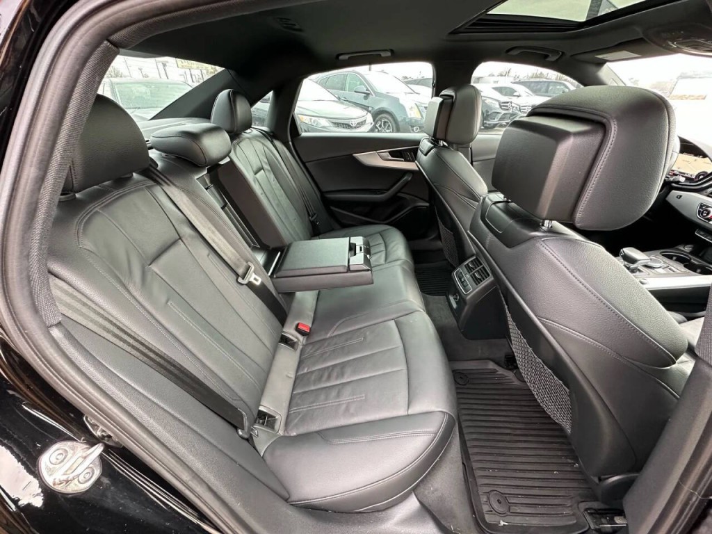 2018 Audi A4 Image 14