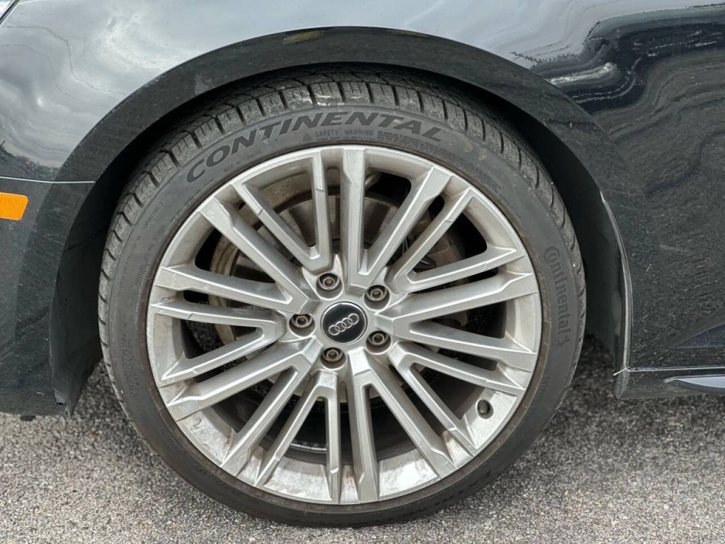 2018 Audi A4 Image 23