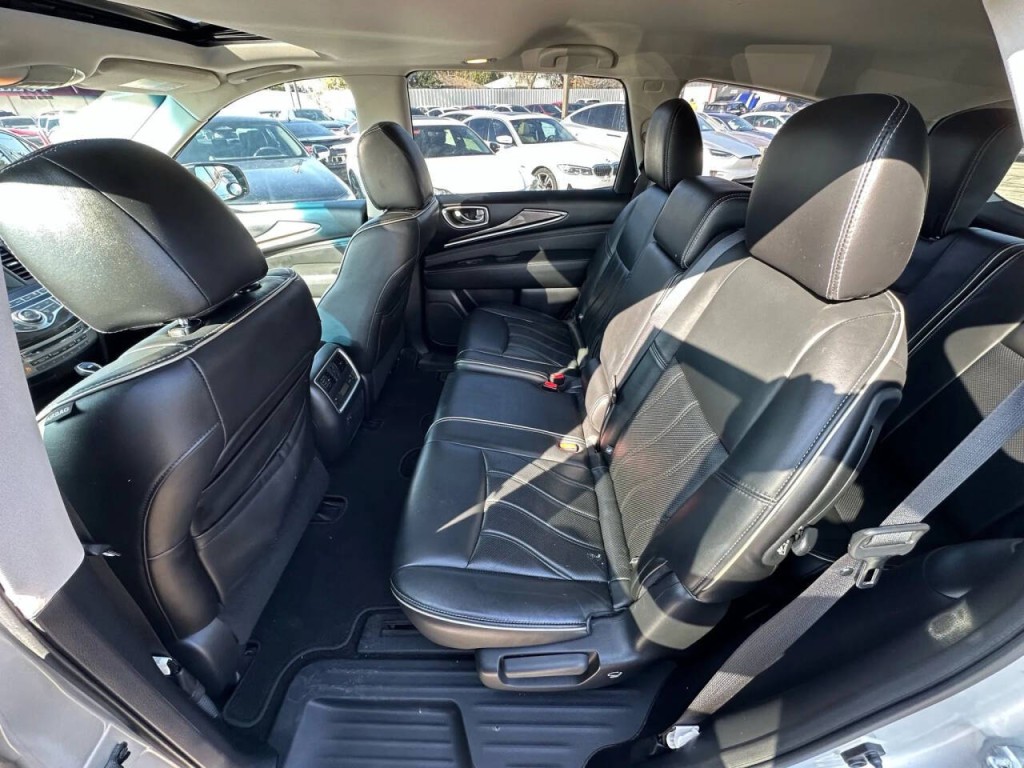 2016 INFINITI QX60 Image 17