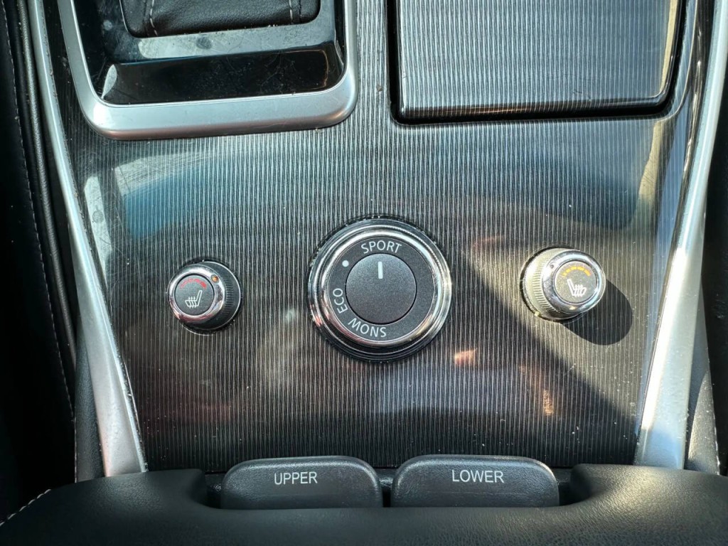 2016 INFINITI QX60 Image 38