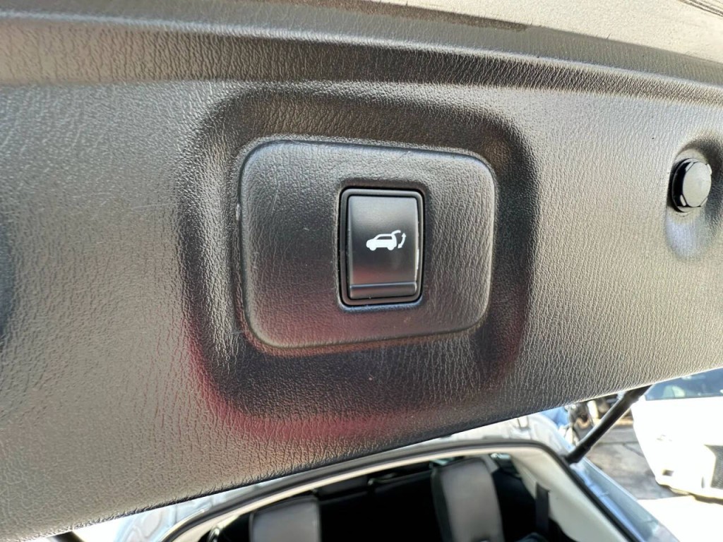 2016 INFINITI QX60 Image 39