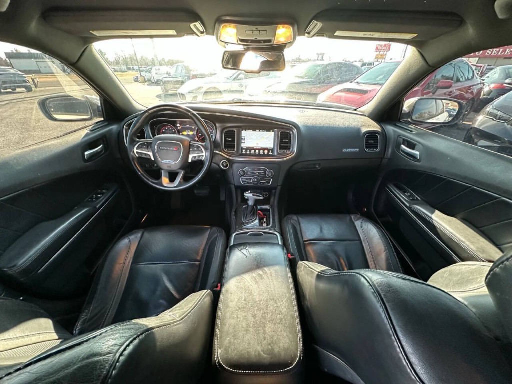 2015 Dodge Charger Image 2