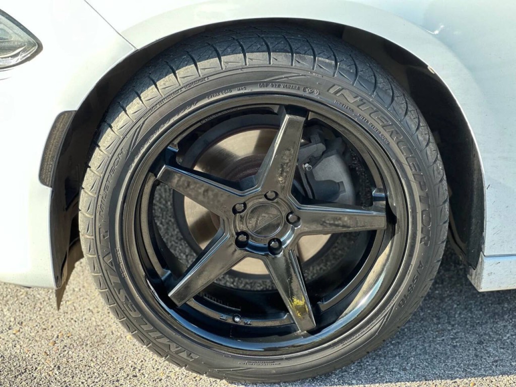 2015 Dodge Charger Image 22