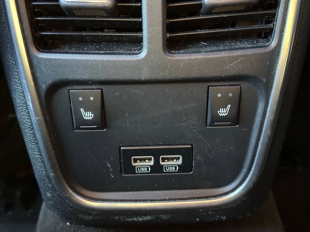 2015 Dodge Charger Image 35