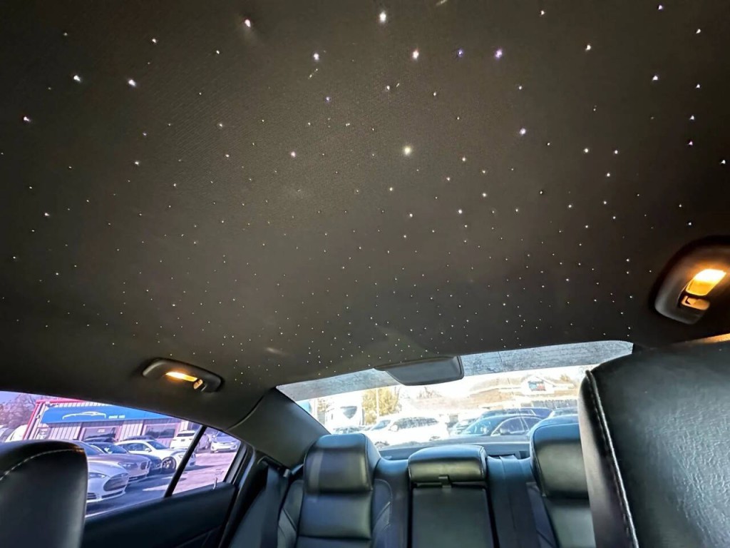 2015 Dodge Charger Image 36