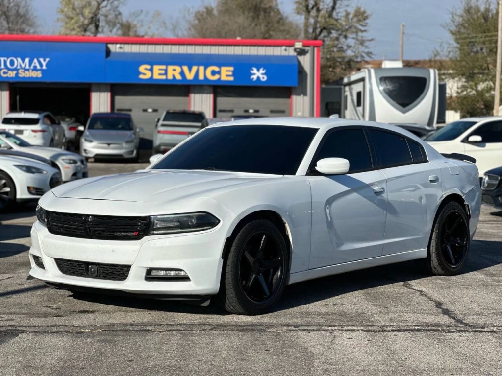 2015 Dodge Charger Image 1