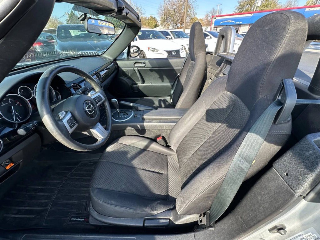 2007 Mazda MX-5 Miata Image 17