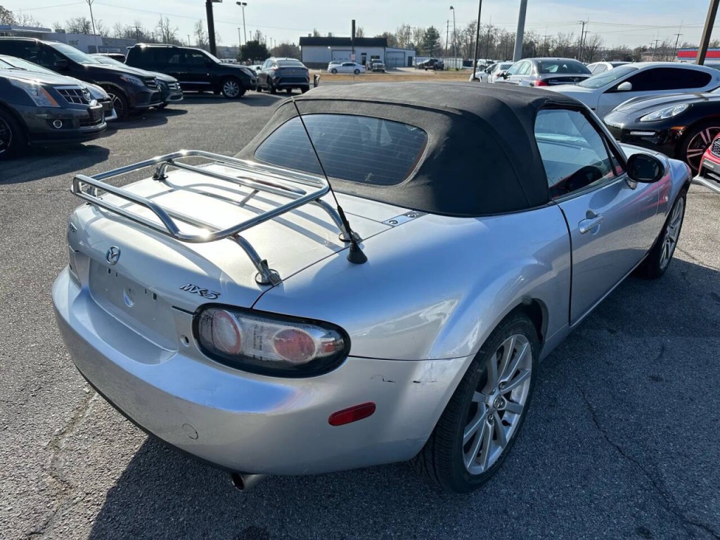 2007 Mazda MX-5 Miata Image 37