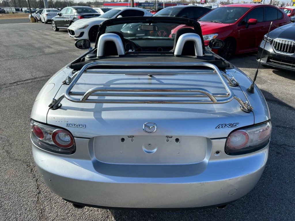 2007 Mazda MX-5 Miata Image 38