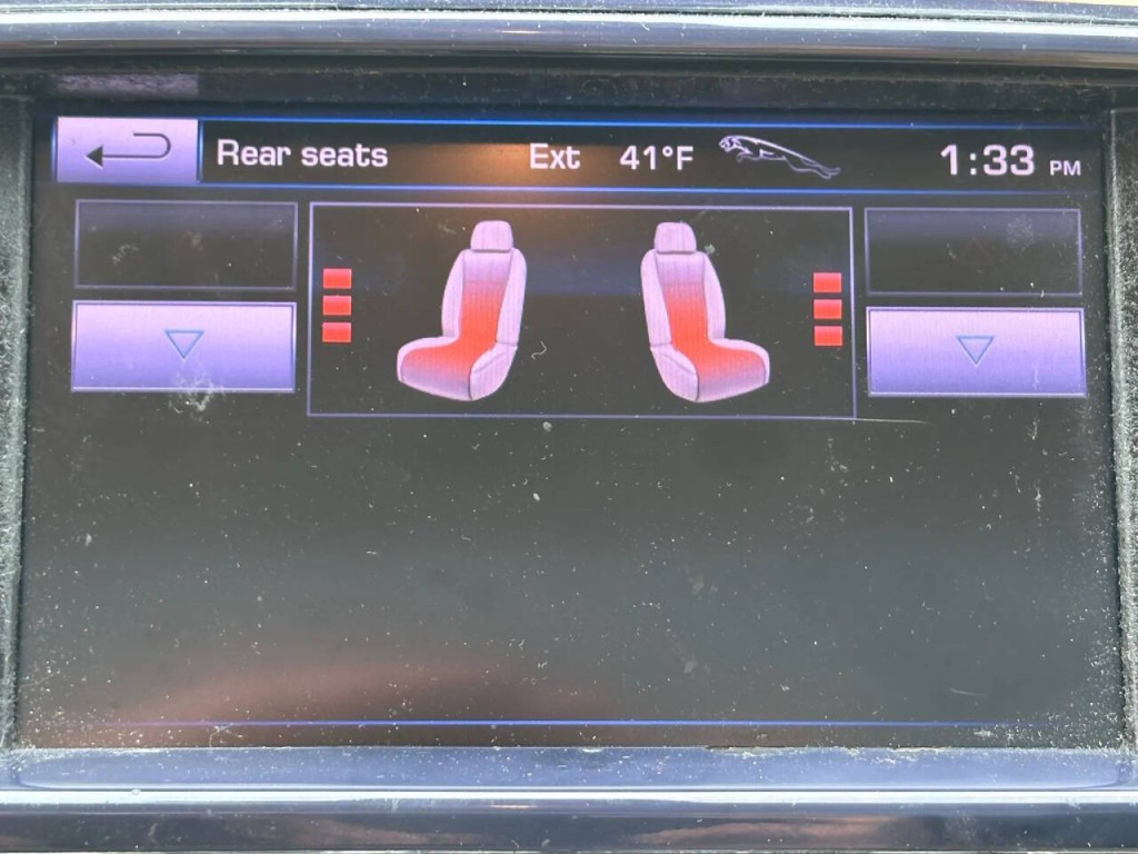 2013 Jaguar XJ Image 29