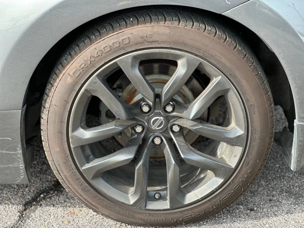 2015 Nissan 370Z Image 17