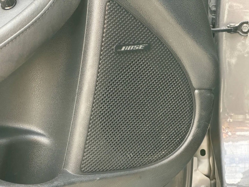 2015 Nissan 370Z Image 18