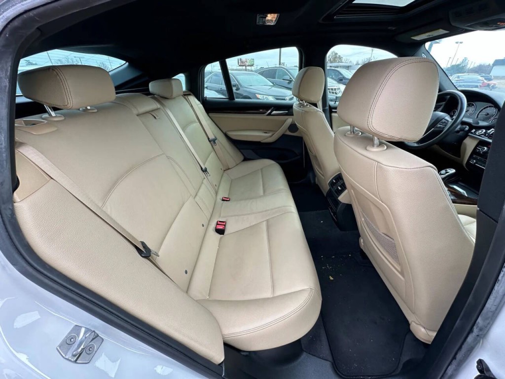 2018 BMW X4 Image 14