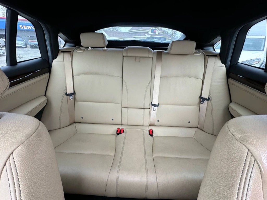 2018 BMW X4 Image 16