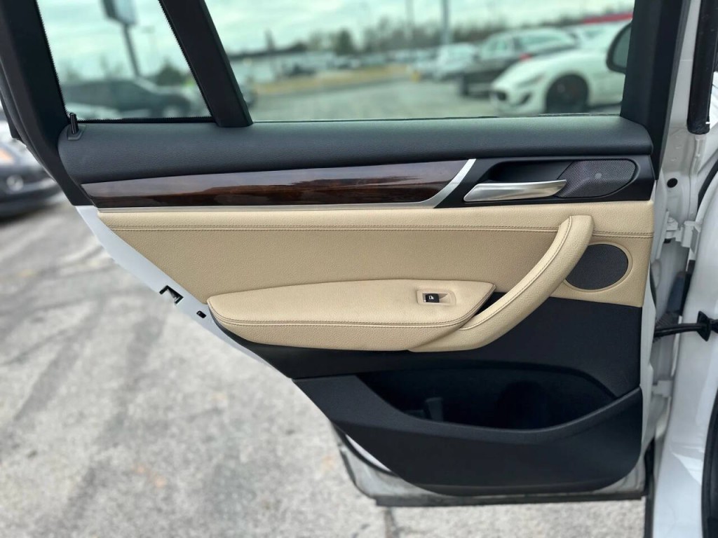 2018 BMW X4 Image 20