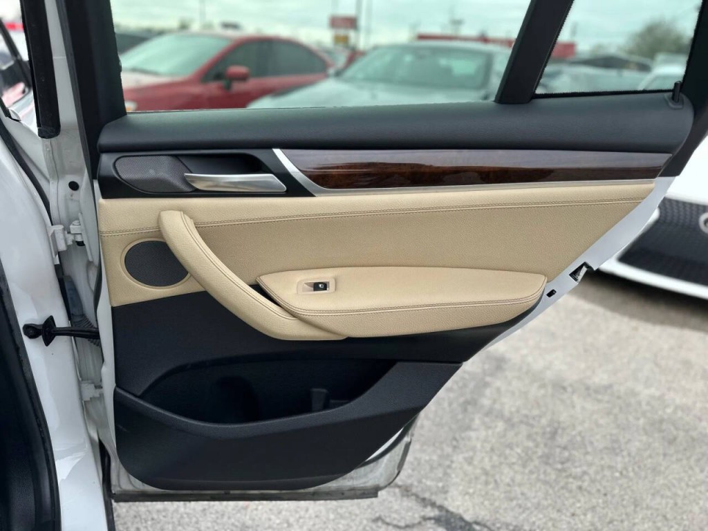 2018 BMW X4 Image 22