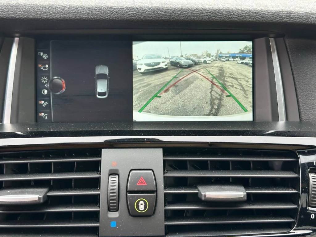 2018 BMW X4 Image 33