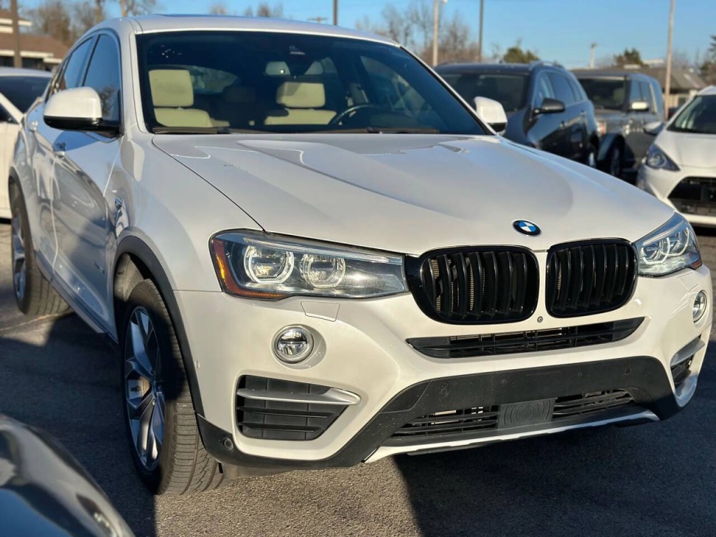 2018 BMW X4 Image 4