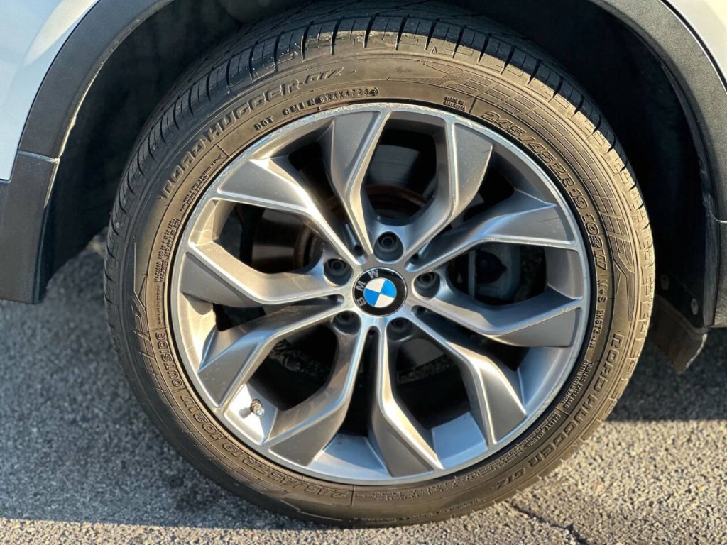 2018 BMW X4 Image 23