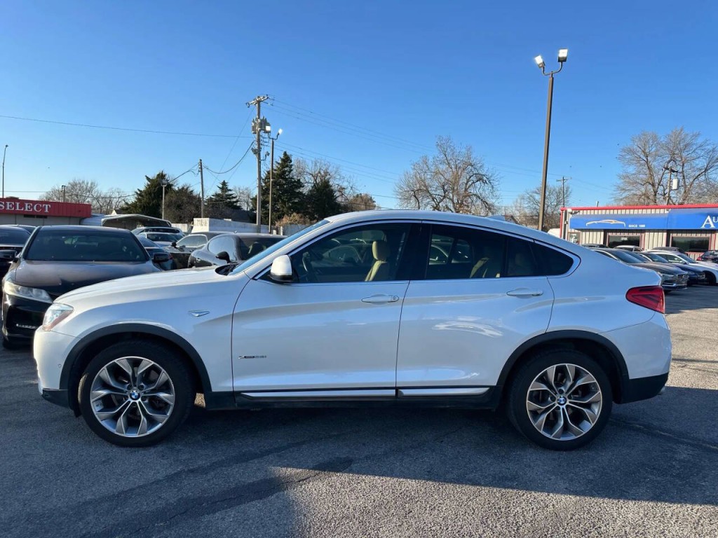 2018 BMW X4 Image 33