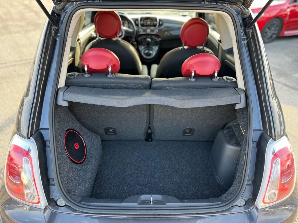 2018 FIAT 500 Image 13