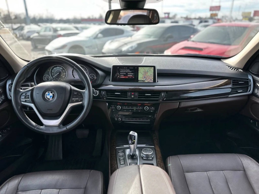2016 BMW X5 Image 12